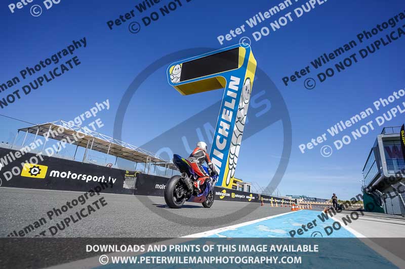 France;Le Mans;event digital images;motorbikes;no limits;peter wileman photography;trackday;trackday digital images